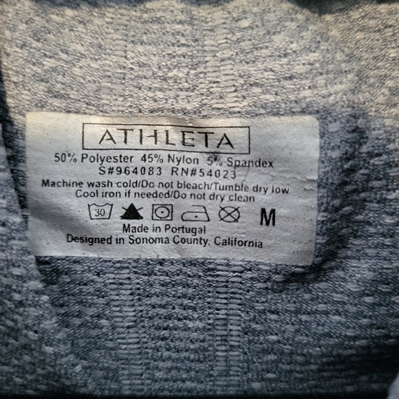 Athleta Women's Quarter Zip Size Small. - Picture 11 of 12